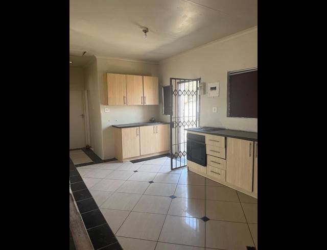 3 BEDROOM PROPERTY TO RENT IN MMABATHO 2